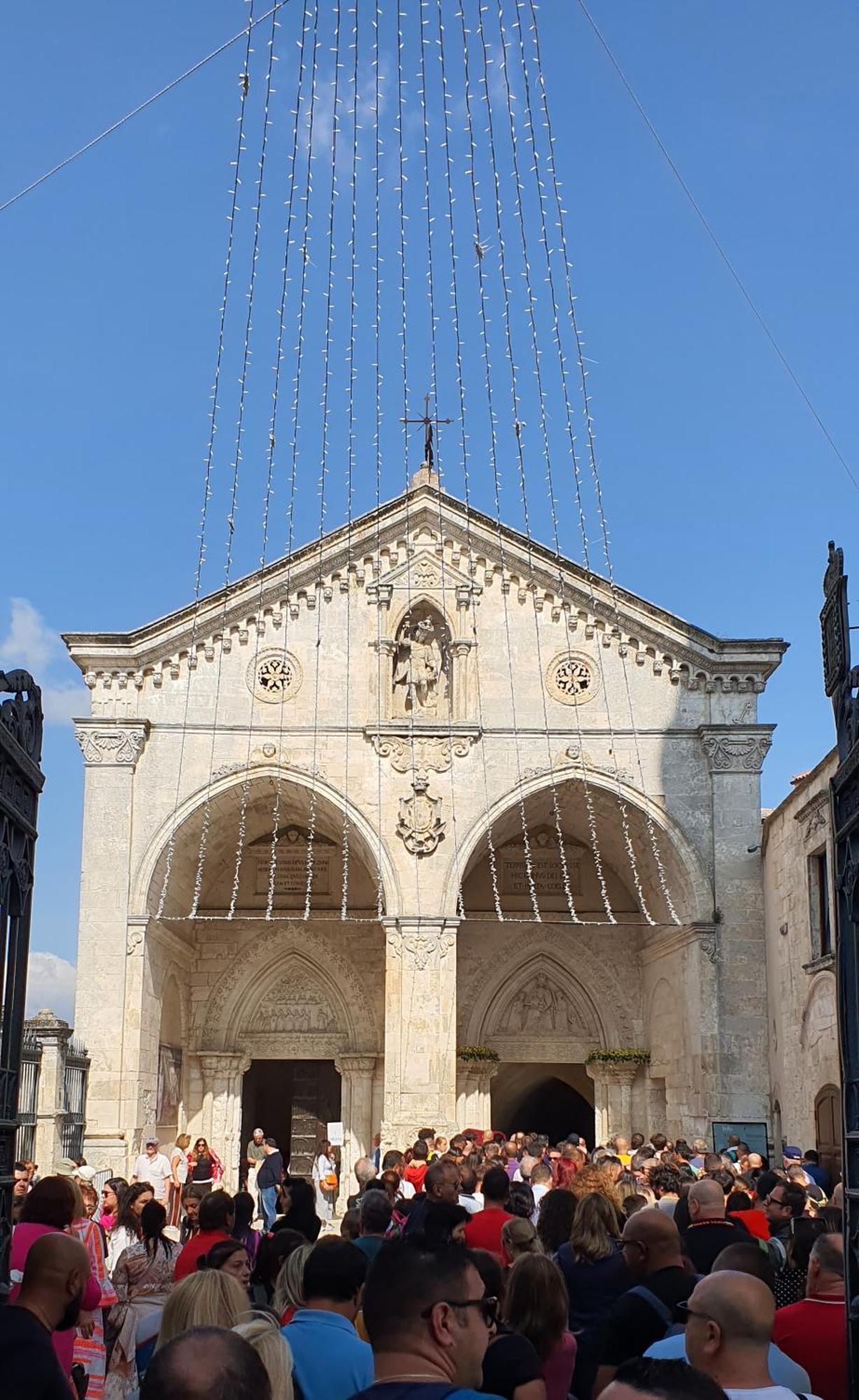 Appartamento Casa Junno Monte SantʼAngelo Esterno foto